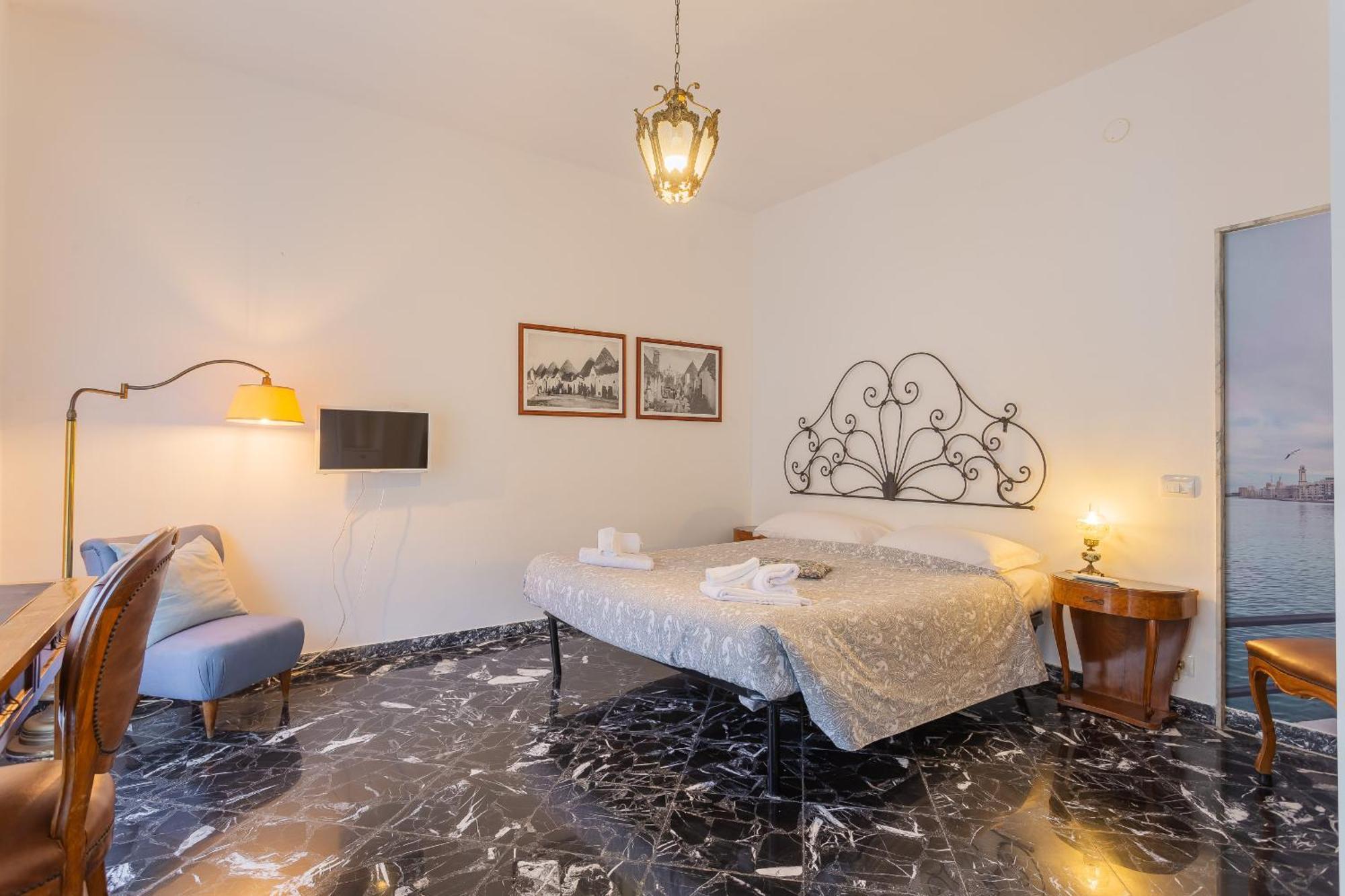 Golden And Silver Apartments By Wonderful Italy Bari Extérieur photo